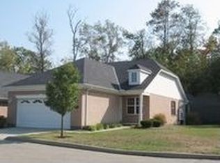 6878 Summit Lake Dr, Cincinnati, OH 45247