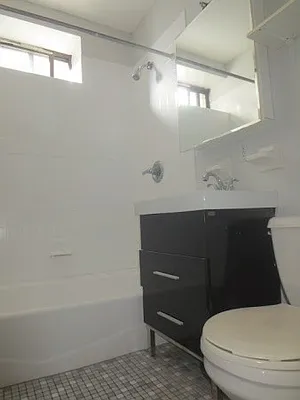 Rented by Mason Group LLC | media 23