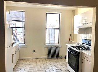 1912 8th Ave #2D, Brooklyn, NY 11215