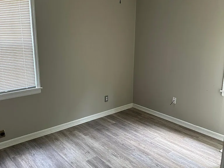 1516 Trace Ave — Photo 10