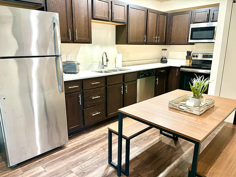 2806 Reagan St #104 — Photo 7