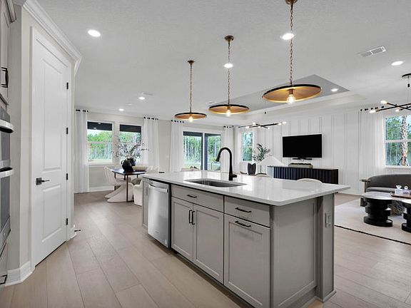 Coral Grand Select Gourmet Kitchen