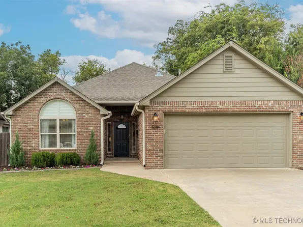 5011 E 33rd St, Tulsa, OK 74135