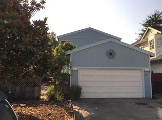 621 14th Ave, Santa Cruz, CA 95062