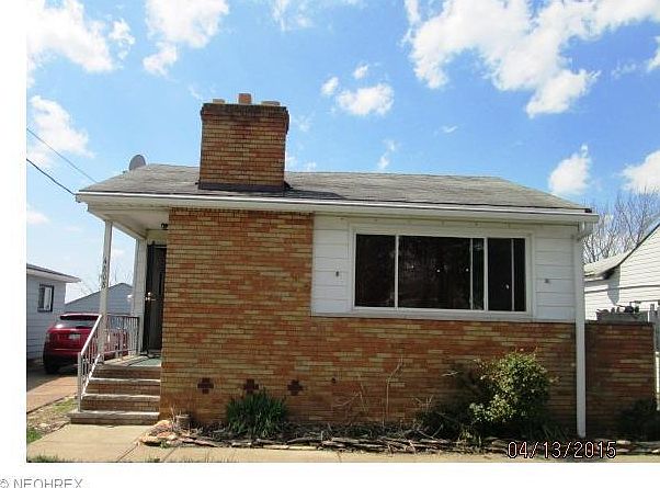 1st image of 4808 E 173rd St