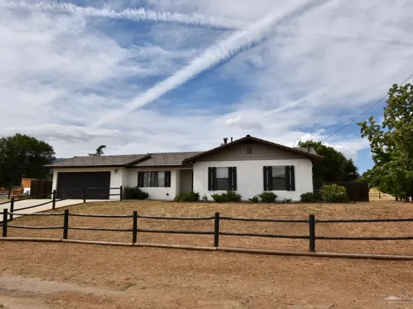 21451 Santa Maria Dr, Tehachapi, CA 93561