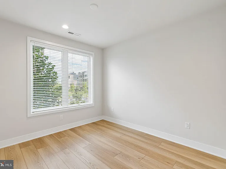 2160 Northbank Pl #166 — Photo 22