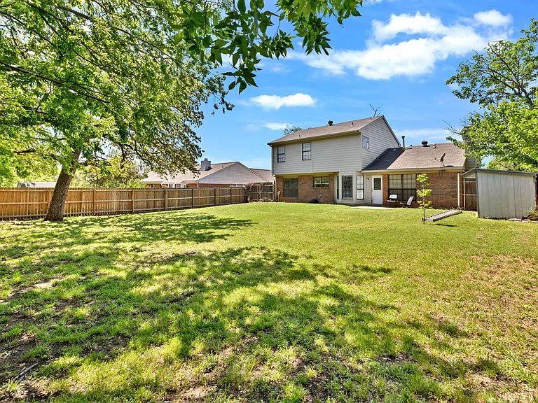 308 Mack Dr — Photo 29