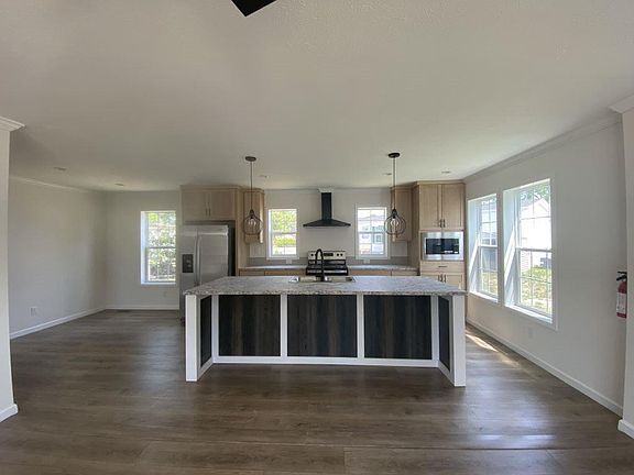 4th image of 15 Arbor St #20015