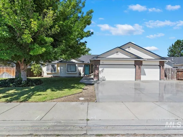 172 W Spicewood Dr, Meridian, ID 83646
