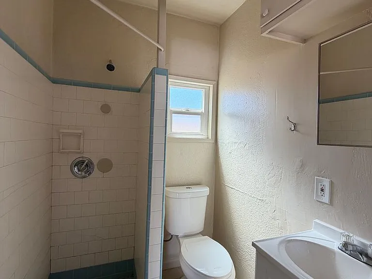 P302 — Photo 28