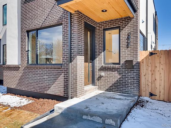 3rd image of 3958 N Wyandot St