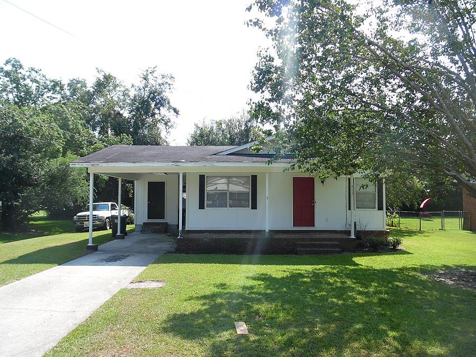 1st image of 413 S College St