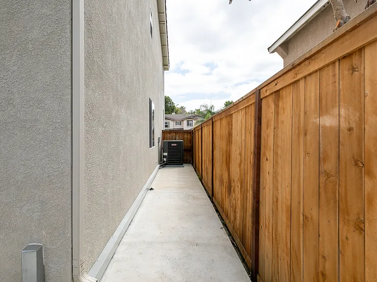 1358 Corte Bagalso — Photo 55