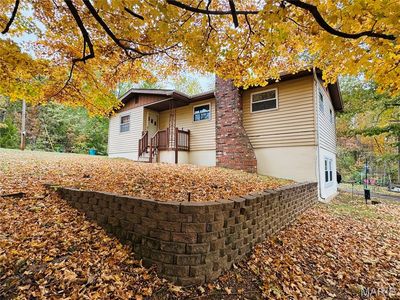 2425 San Chez Dr, Cuba, MO, 65453