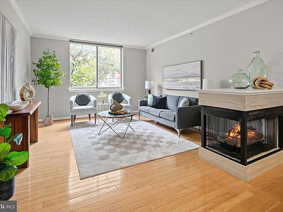 2nd image of 3835 9th St APT 302E