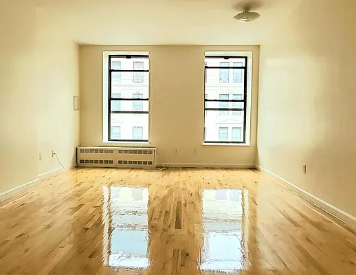 Rented by Compass | media 8