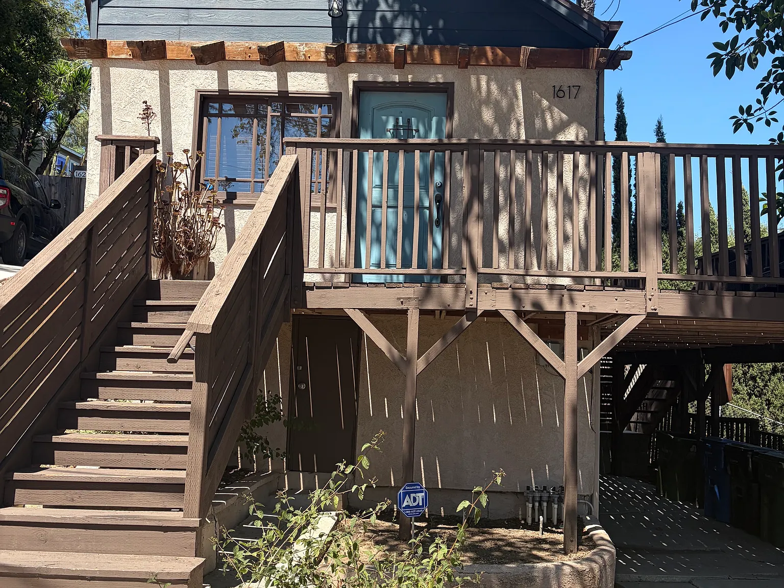 2 bed, 1.5 bath, 600 sqft, $4,990 — Photo 1