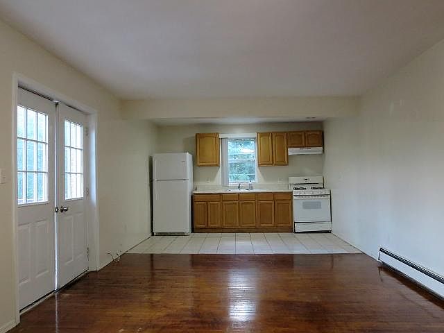 1st image of 93-30 197th St
