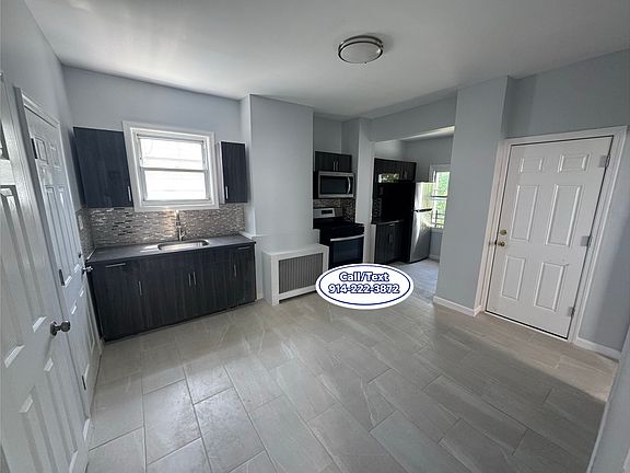 2nd image of 157 Voss Ave Floor 2