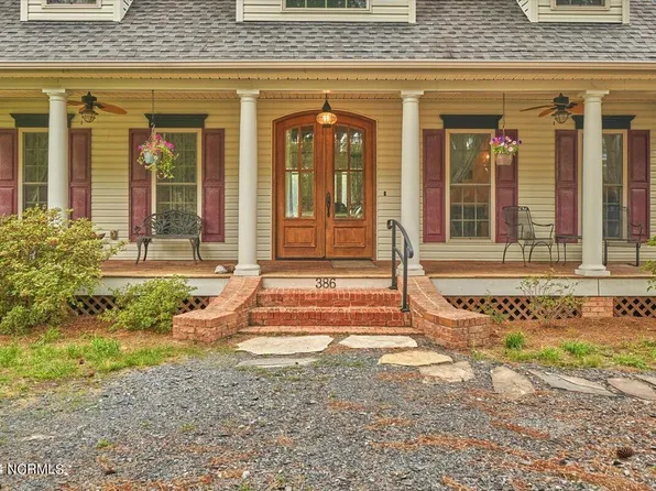 386 Pasture Circle, Aberdeen, NC 28315
