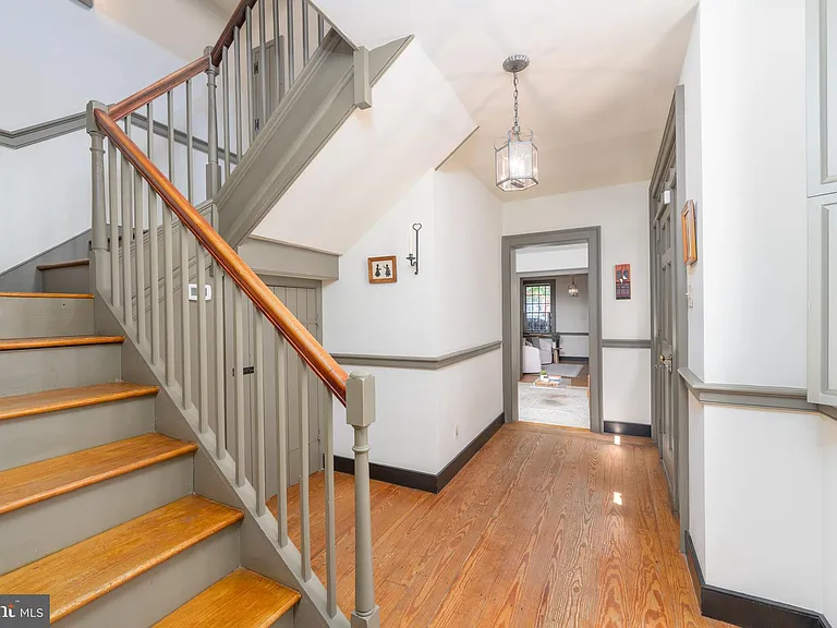 806 S Ann St — Photo 10