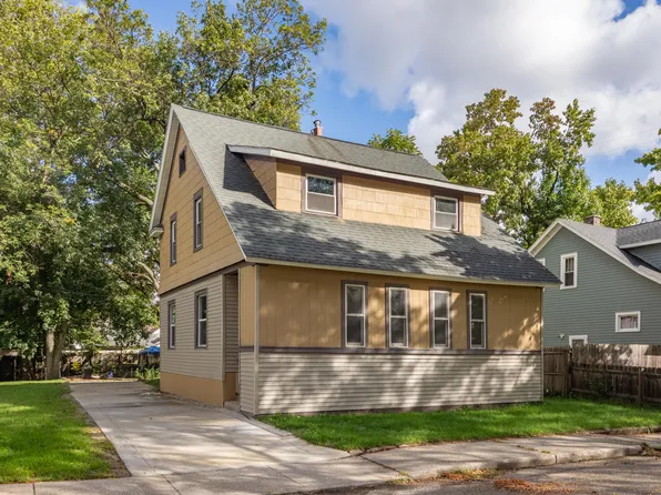 1317 Lay Blvd, Kalamazoo, MI 49001