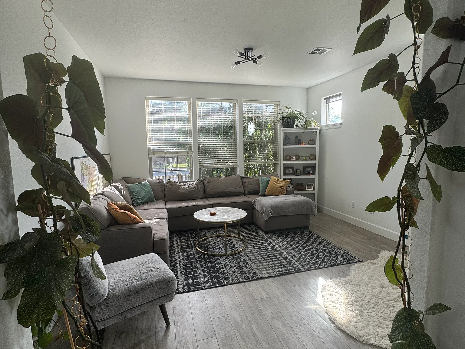 63159 Boyd Acres Rd — Photo 3