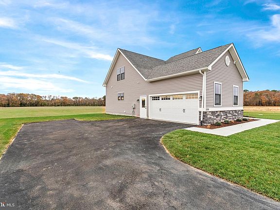 4th image of 22388 Hummingbird Rd Lot 8