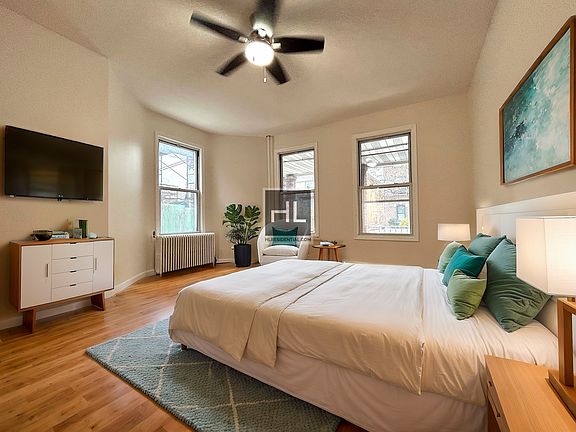 5th image of 179 Bay 25 St #1F