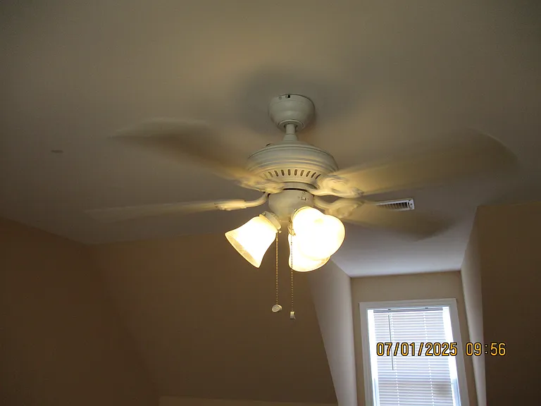 515 Leesburg Dr — Photo 28