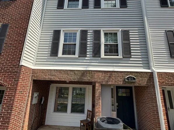 627 N Piedmont St, Arlington, VA 22203
