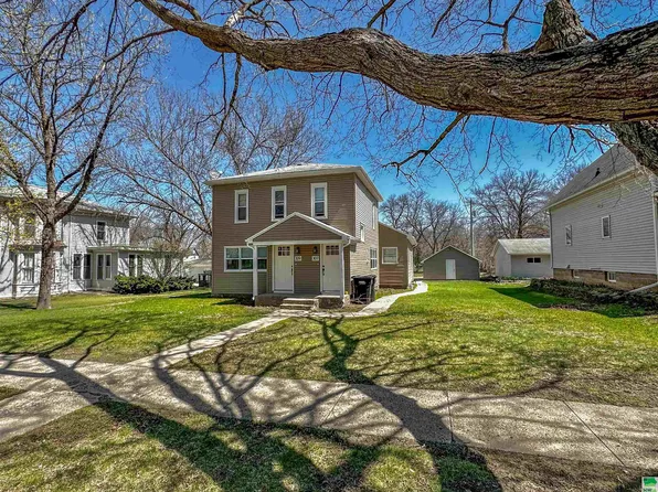 307 & 309 N Elm St, Marcus, IA 51035