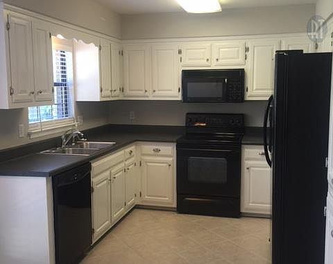 2nd image of 1110 Brentwood Point