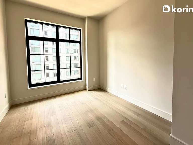 201 E 23rd St #9B — Photo 14