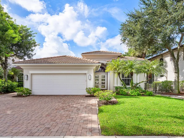 8138 Valhalla Drive, Delray Beach, FL 33446