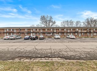 10301 Medallion Dr #110, Indianapolis, IN 46231