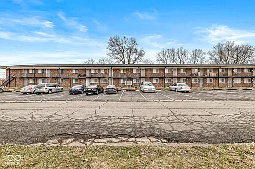 10301 Medallion Dr Photo 1