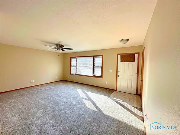 603 S Dorcas St, Holland, OH 43528