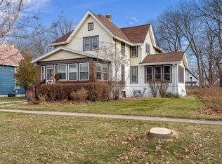 1107 Harrison Ave, Beloit, WI 53511