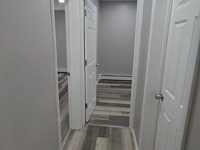 93 Park Ave #2R — Photo 3