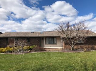 62 Cheyenne Dr, Girard, OH