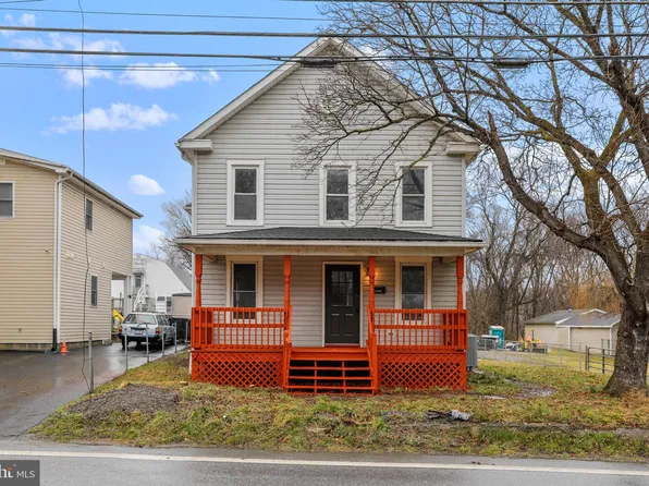 15812 Clear Spring Rd, Williamsport, MD 21795