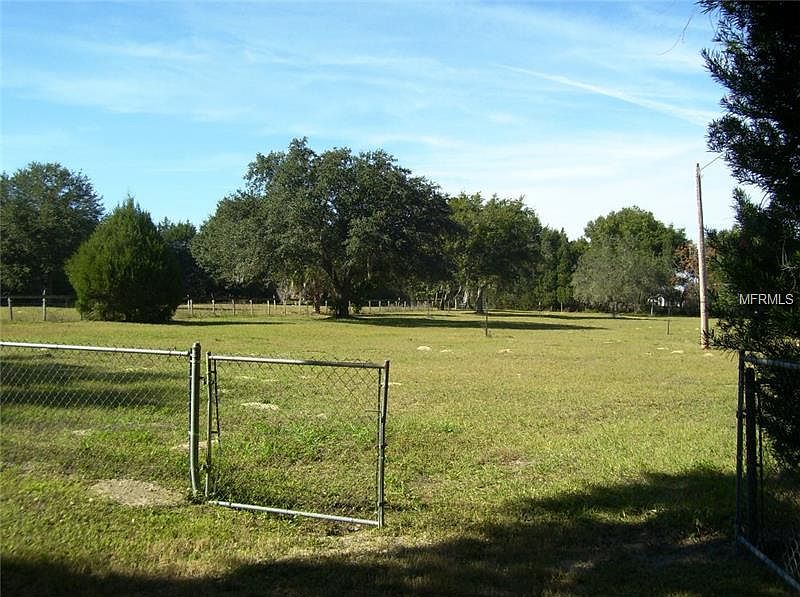 1st image of 9033 Silver Lake Dr