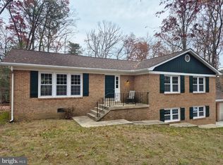 4665 Duley Dr, White Plains, MD 20695