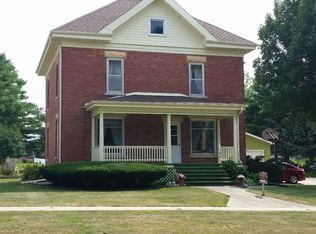 148 E Tilden St, Postville, IA 52162