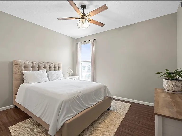 16492 Wilsons Farm Dr — Photo 16