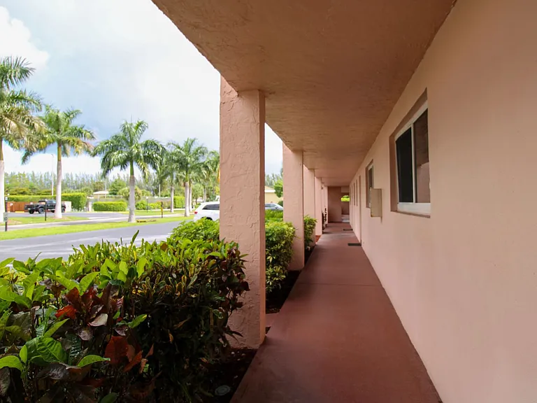 175 Turtle Lake Ct #111 — Photo 3
