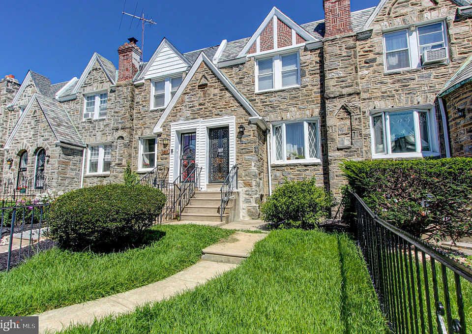 1st image of 5917 Woodcrest Ave