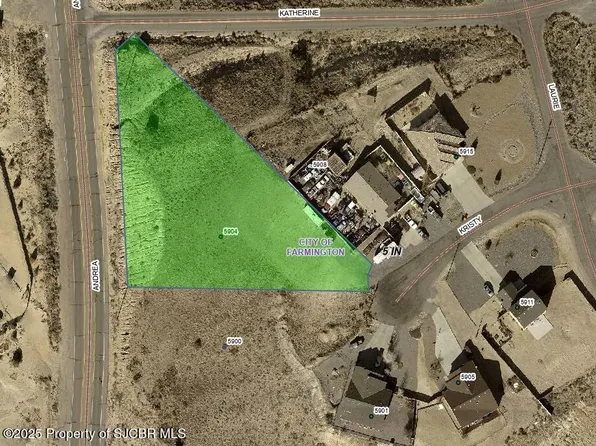 5904 Kristy St, Farmington, NM 87401